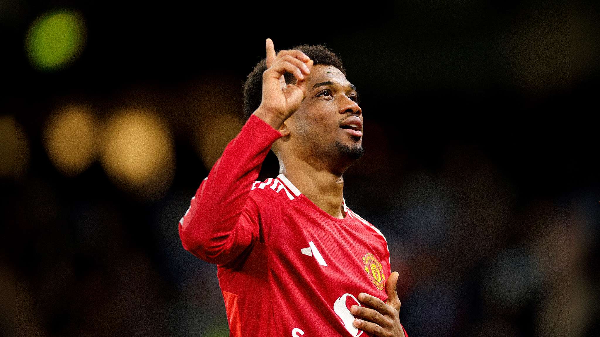 我們期待他 我們期待他