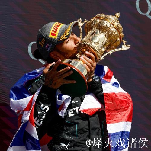 卡瓦尔:今天会成为尤文的转折点;我们替补球员一直在努力 卡瓦尔:今天会成为尤文的转折点;我们替补球员一直在努力