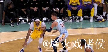 詹姆斯三双助阵克内克特20+8 湖人狂胜马刺终结3连败