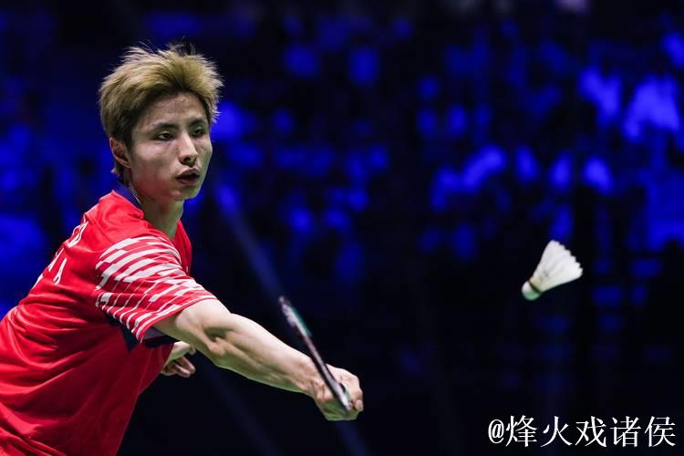 世界羽联总决赛:石宇奇两局完胜昆拉武特晋级决赛 世界羽联总决赛:石宇奇两局完胜昆拉武特晋级决赛